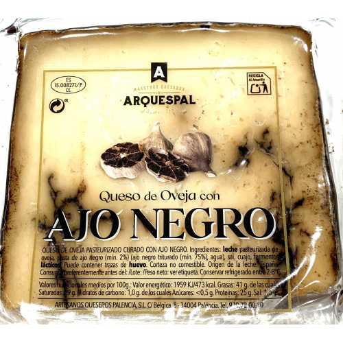 COIN DE FROMAGE DE BREBIS PUR AVEC AIL NOIR "ARQUESPAL" 200 gms.